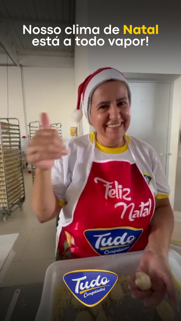 Na indústria nosso clima de natal está a todo vapor! O Natal também é feito de trabalho em equipe e muito amor no que fazemos!