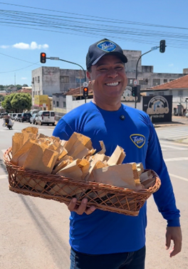 Pit Stop do Pão de Queijo: Uma Homenagem ao Dia do Consumidor! Em forma de gratidão a todos que confiam na Tudo Congelados.